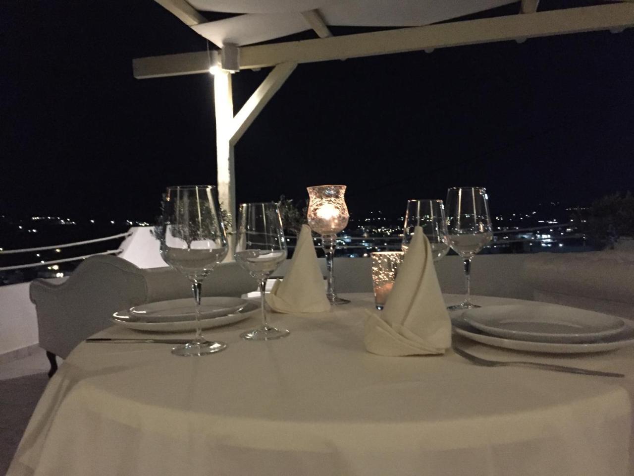 The White Suites 아다마스 외부 사진